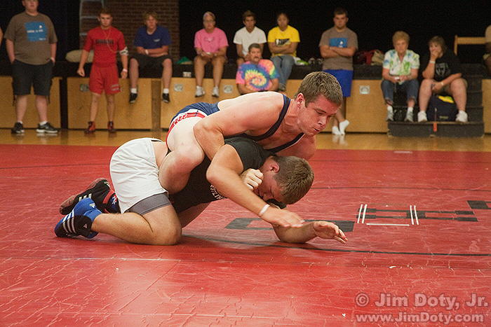 080725-wrestling-5D-2259-w7