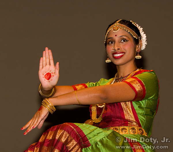 110611_Dance_7D_4127_j4